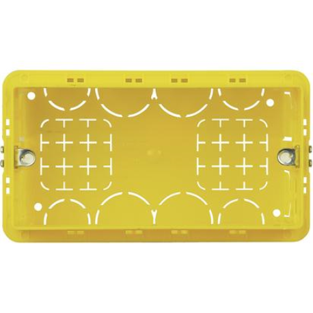 BT504E SCATOLA DA INCASSO A 4 POSTI